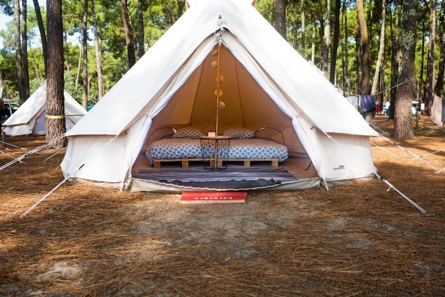 Отель Glamping Spot - La Flotte En Re Экстерьер фото