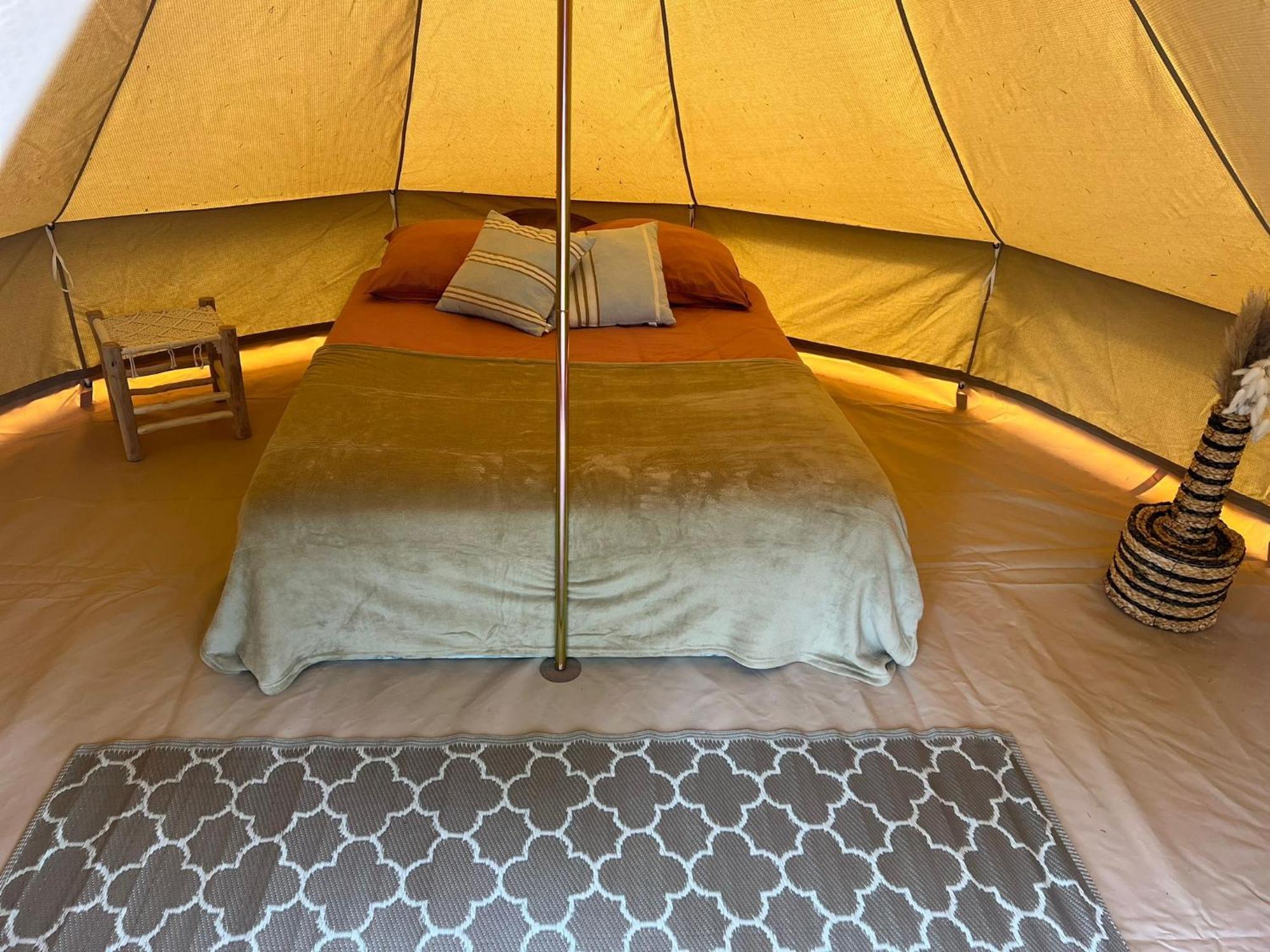 Отель Glamping Spot - La Flotte En Re Экстерьер фото